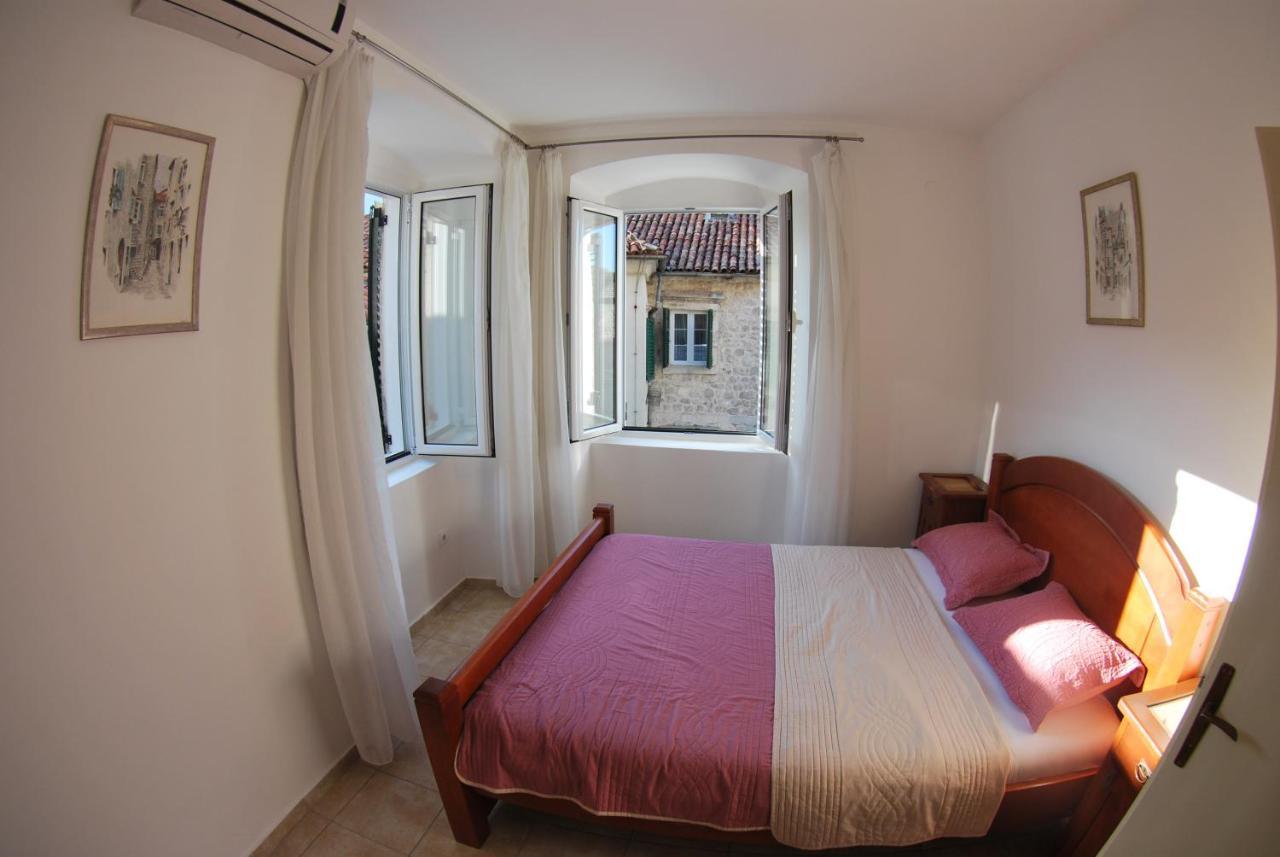 Apartment Antonia Kotor